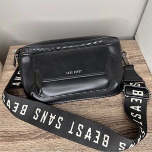 Sans Beast crossbody Belt Bag